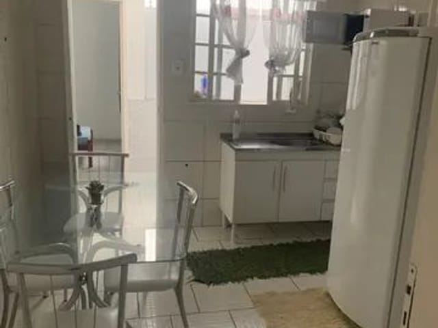 Apartamento 3 quartos e 1 banheiro, à venda, no bairro São Roque em Aparecida