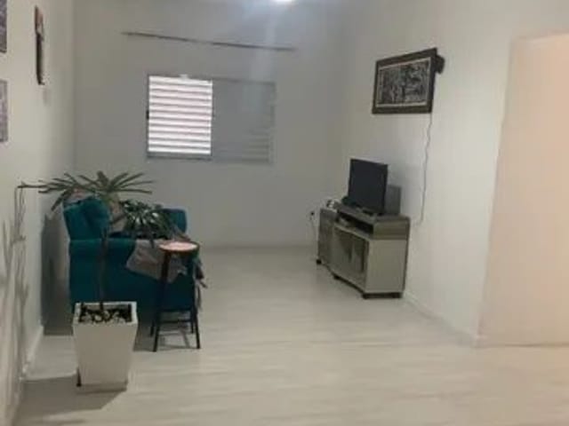 Apartamento 3 quartos e 1 banheiro, à venda, no bairro São Roque em Aparecida
