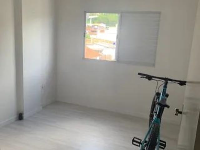 Apartamento 3 quartos e 1 banheiro, à venda, no bairro São Roque em Aparecida