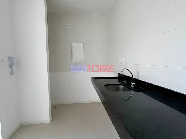 Apartamento 1 quarto e 1 banheiro, à venda, no bairro Jardim Atlântico em Ilhéus
