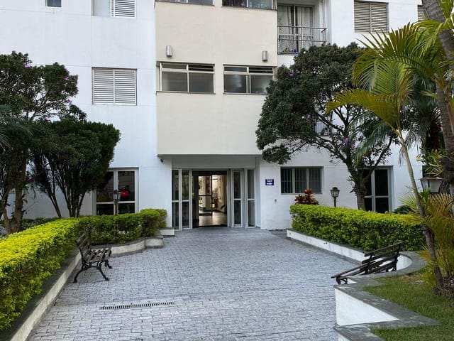 Foto do Apartamento - APARTAMENTO A VENDA COM 53M² COM 2 DORMS SENDO UMA SUÍTE, PISO LAMINADO E ARMÁRIOS COM 1 VAGA NO 21º ANDAR – BARRA FUNDA COND. WEST SIDE. | Lares e Andares Imóveis