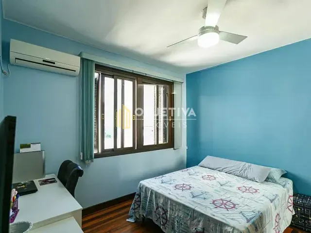 Apartamento 3 quartos e 1 banheiro, à venda, no bairro Floresta em Porto Alegre