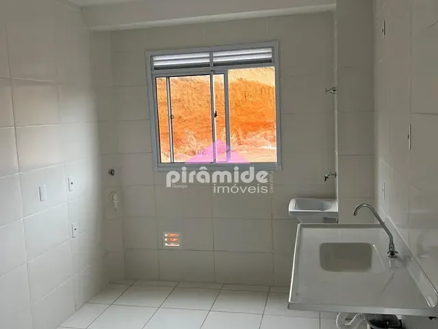 Apartamento 2 quartos e 1 banheiro, à venda, no bairro Jardim São José Leste em São José dos Campos