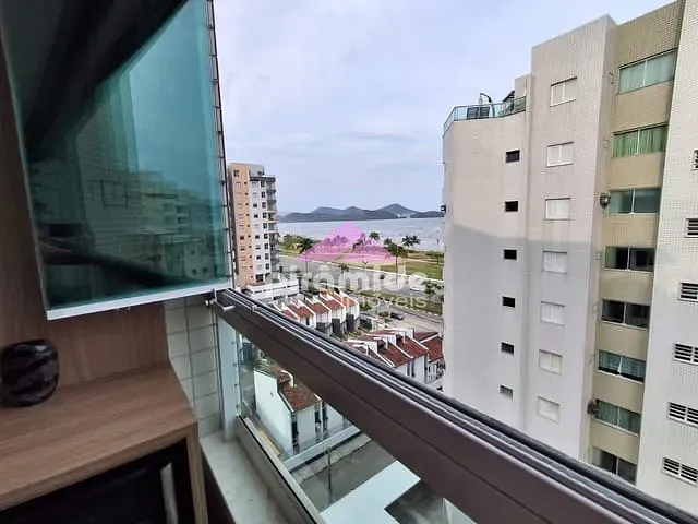 Apartamento 2 quartos e 1 banheiro, à venda, no bairro Indaiá em Caraguatatuba