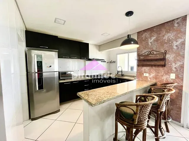 Apartamento 3 quartos e 2 banheiros, à venda, no bairro Indaiá em Caraguatatuba