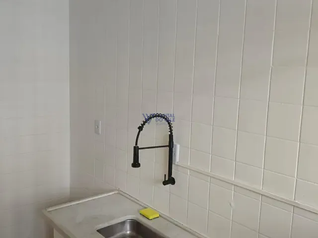 Apartamento 2 quartos e 1 banheiro, para alugar, no bairro Parque Residencial Aquarius em São José dos Campos