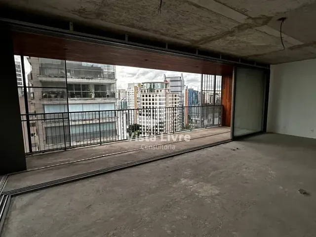 Apartamento com 167m² 3 quartos e 5 banheiros, à venda, no bairro Vila Nova Conceição em São Paulo