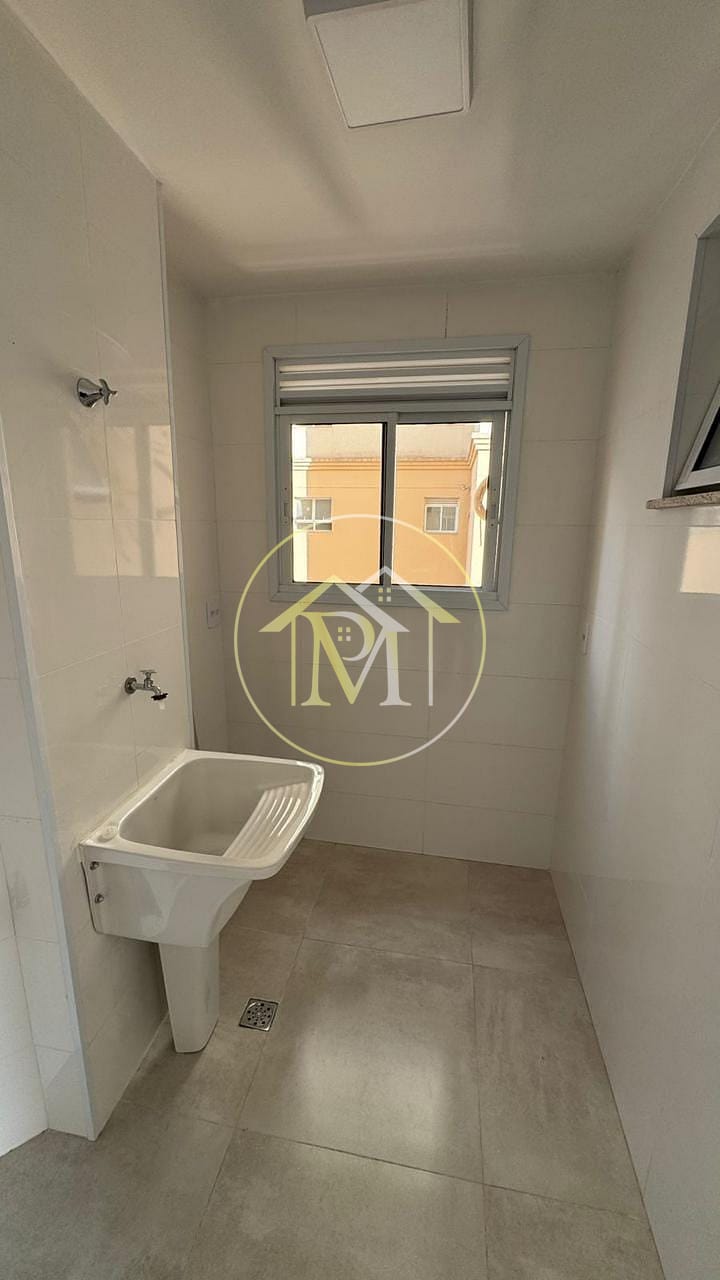 Apartamento para alugar com 3 quartos, 67m² - Foto 2