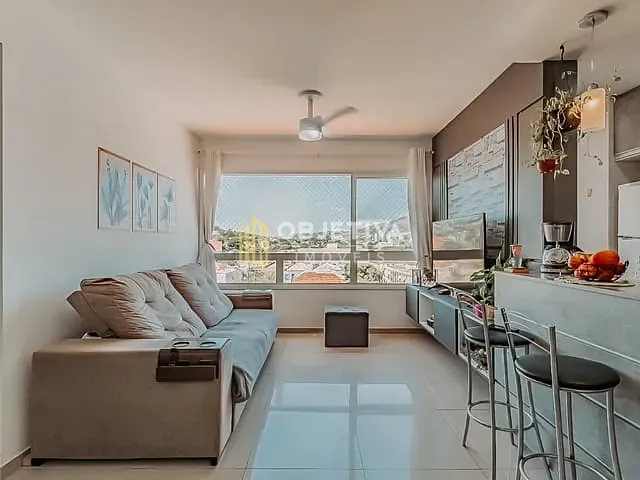 Apartamento com 106m² 3 quartos e 2 banheiros, à venda, no bairro Medianeira em Porto Alegre