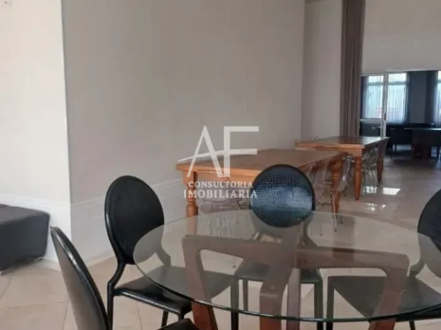 Apartamento com 130m² 3 quartos e 4 banheiros, à venda, no bairro Centro em Taubaté