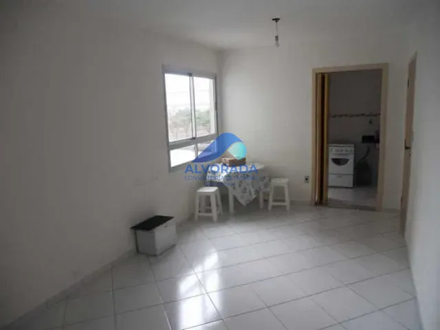 Apartamento 2 quartos e 2 banheiros, para alugar, no bairro Jardim das Colinas em São José dos Campos