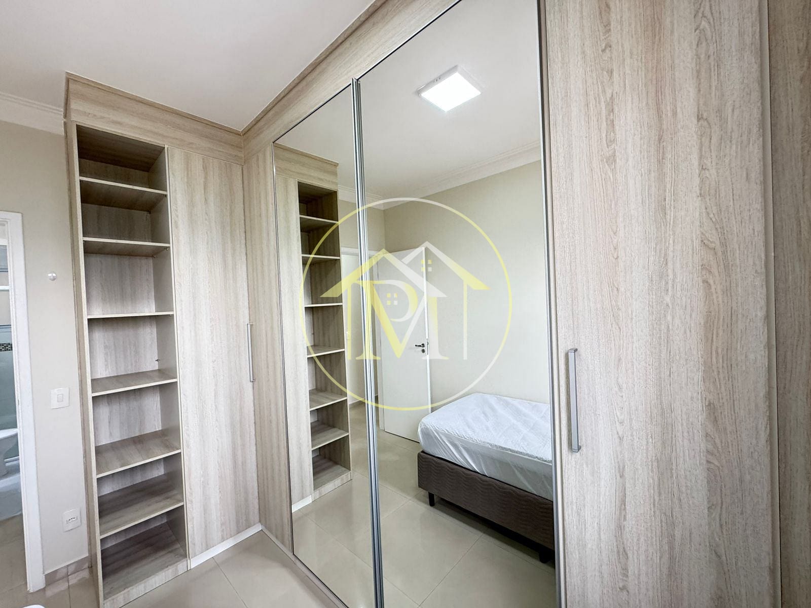 Apartamento para alugar com 3 quartos, 78m² - Foto 13