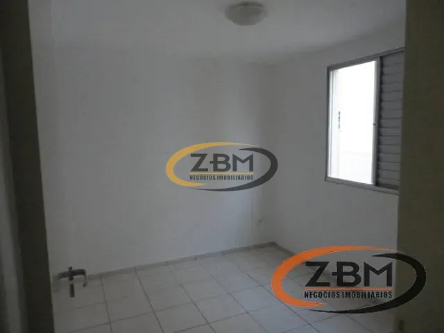 Apartamento com 70m² 2 quartos e 1 banheiro, à venda, no bairro Vila Ipiranga em Londrina
