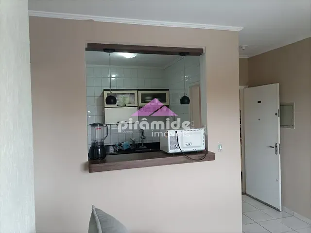 Apartamento 2 quartos e 1 banheiro, à venda, no bairro Bosque dos Eucaliptos em São José dos Campos