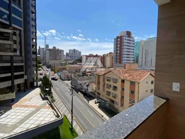 Apartamento 2 quartos e 2 banheiros, à venda, no bairro Estrela em Ponta Grossa