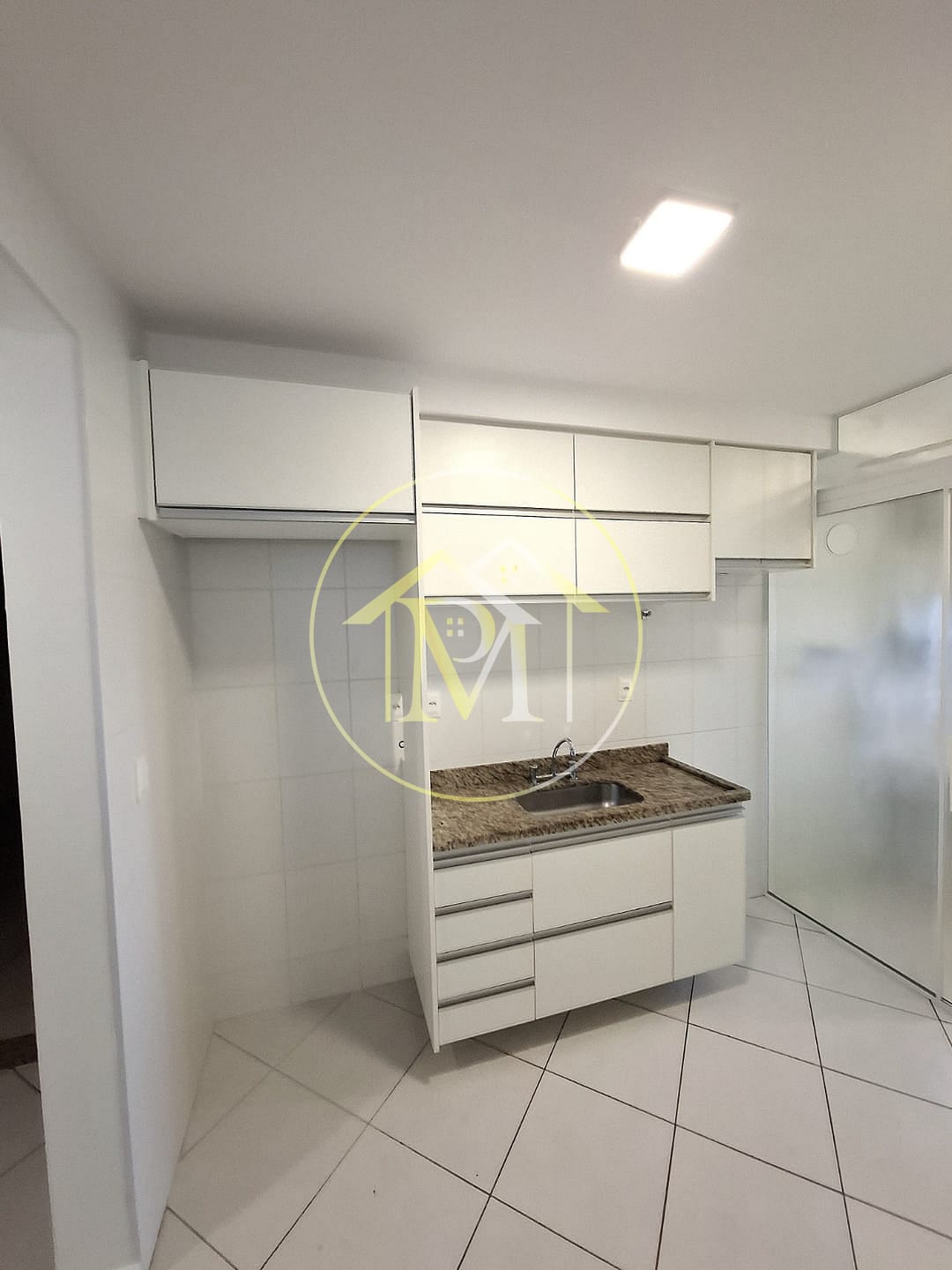 Apartamento para alugar com 3 quartos, 90m² - Foto 3