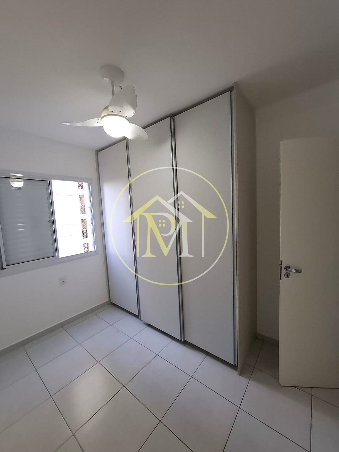 Apartamento para alugar com 3 quartos, 90m² - Foto 6
