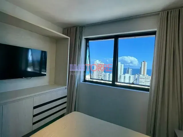 Apartamento 1 quarto e 1 banheiro, à venda, no bairro Barra em Salvador