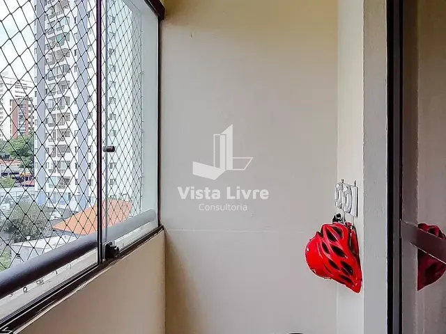 Apartamento com 72m² 3 quartos e 2 banheiros, à venda, no bairro Vila Hamburguesa em São Paulo