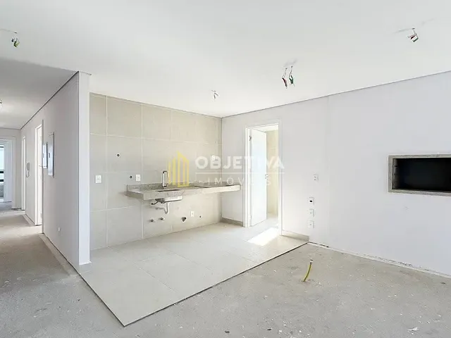 Apartamento 3 quartos e 5 banheiros, à venda, no bairro Petrópolis em Porto Alegre