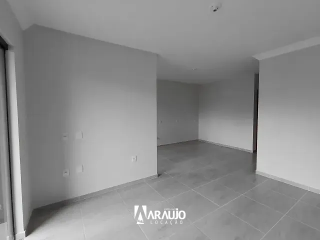 Apartamento 2 quartos e 1 banheiro, para alugar, no bairro Gravatá em Navegantes