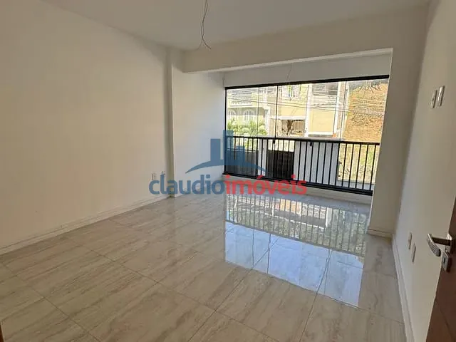 Apartamento 2 quartos e 2 banheiros, à venda, no bairro Vila Orlandelia em Barra Mansa