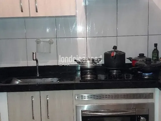 Apartamento 2 quartos e 1 banheiro, à venda, no bairro Jardim Ana Eliza em Cambé