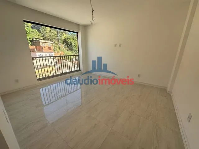 Apartamento 3 quartos e 2 banheiros, à venda, no bairro Vila Orlandelia em Barra Mansa