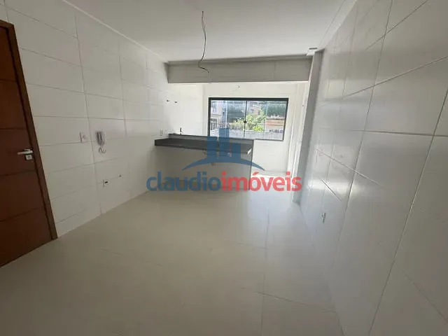 Apartamento 3 quartos e 2 banheiros, à venda, no bairro Vila Orlandelia em Barra Mansa