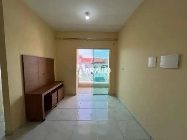 Apartamento 2 quartos e 1 banheiro, para alugar, no bairro Barra do Rio em Itajaí