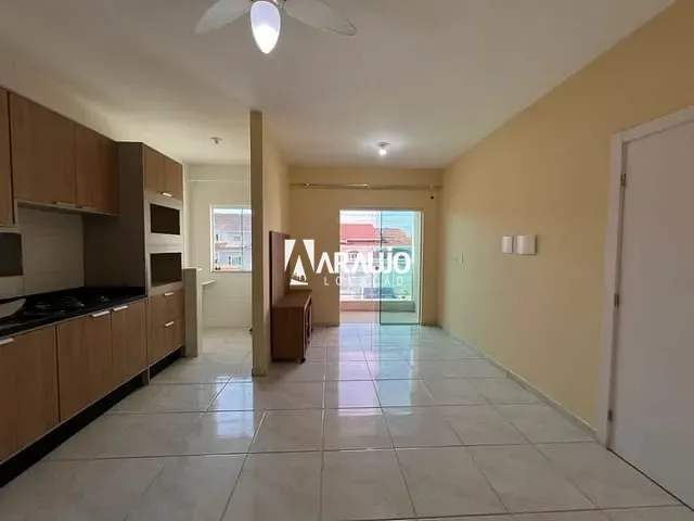 Apartamento 2 quartos e 1 banheiro, para alugar, no bairro Barra do Rio em Itajaí