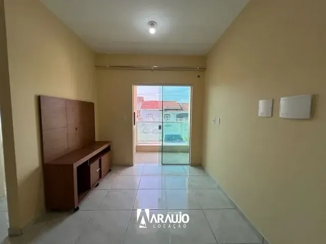 Apartamento 2 quartos e 1 banheiro, para alugar, no bairro Barra do Rio em Itajaí