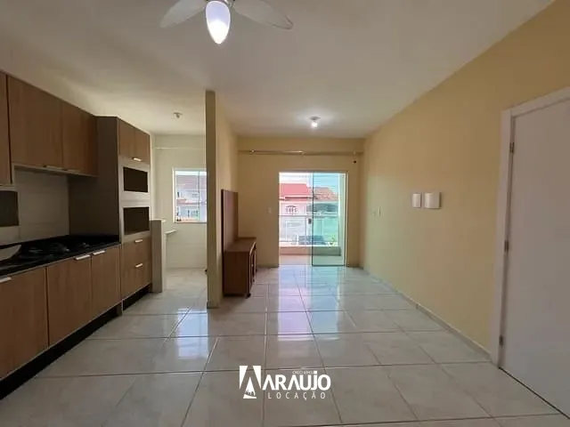 Apartamento 2 quartos e 1 banheiro, para alugar, no bairro Barra do Rio em Itajaí