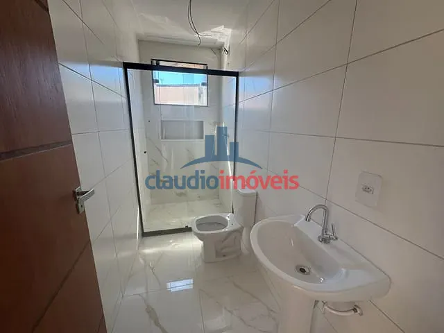 Apartamento 2 quartos e 2 banheiros, à venda, no bairro Vila Orlandelia em Barra Mansa