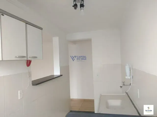 Apartamento 2 quartos e 1 banheiro, para alugar, no bairro Cidade Morumbi em São José dos Campos