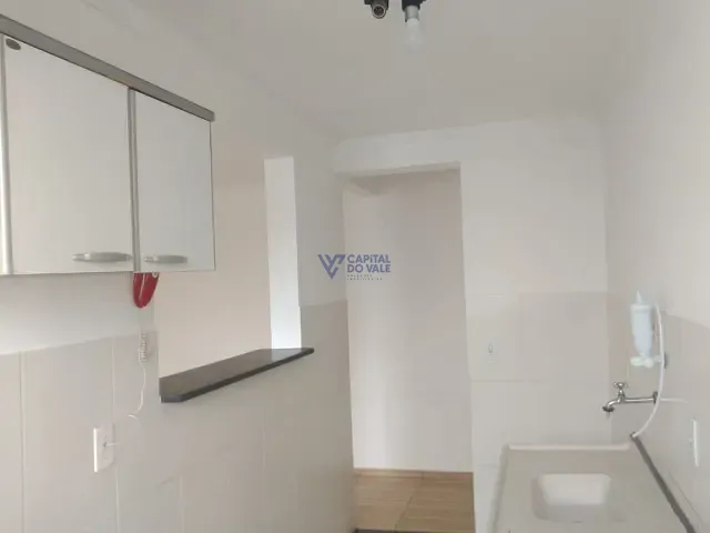 Apartamento 2 quartos e 1 banheiro, para alugar, no bairro Cidade Morumbi em São José dos Campos