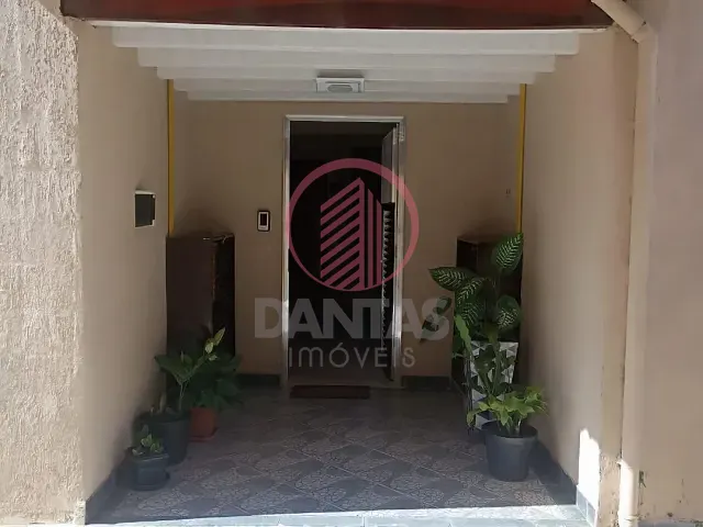 Apartamento com 60m² 2 quartos e 1 banheiro, à venda, no bairro Pestana em Osasco
