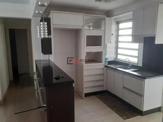 Apartamento com 82m² 3 quartos e 1 banheiro, à venda, no bairro Vale dos Tucanos em Londrina