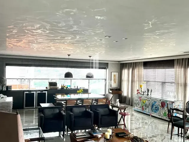 Apartamento com 310m² 4 quartos e 6 banheiros, à venda, no bairro Santa Cecília em São Paulo