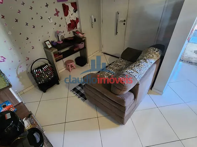 Apartamento 2 quartos e 2 banheiros, à venda, no bairro Ano Bom em Barra Mansa