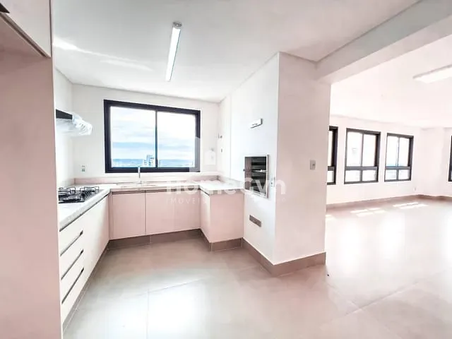 Apartamento com 165m² 3 quartos e 5 banheiros, à venda, no bairro Setor Bueno em Goiânia