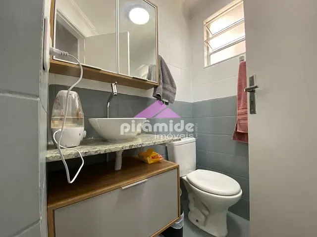 Apartamento 3 quartos e 2 banheiros, à venda, no bairro Monte Castelo em São José dos Campos