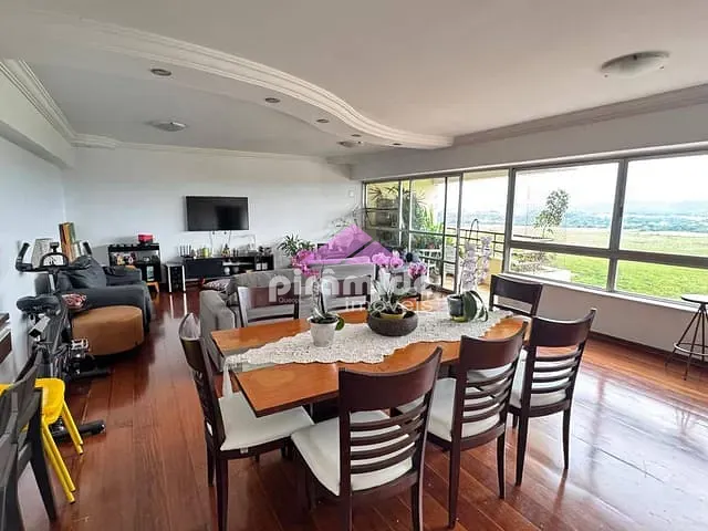 Apartamento com 228m² 4 quartos e 4 banheiros, à venda, no bairro Centro em São José dos Campos