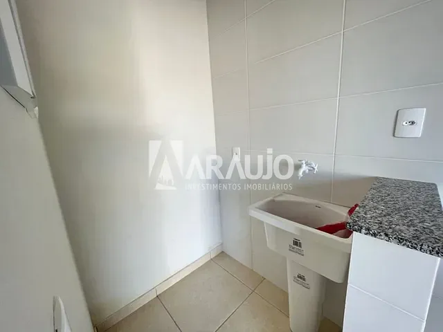 Apartamento 2 quartos e 1 banheiro, à venda, no bairro Espinheiros em Itajaí