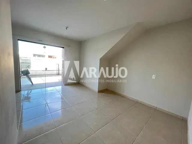 Apartamento 2 quartos e 1 banheiro, à venda, no bairro Espinheiros em Itajaí