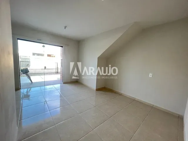 Apartamento 2 quartos e 1 banheiro, à venda, no bairro Espinheiros em Itajaí