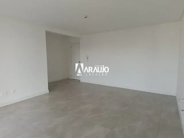 Apartamento 3 quartos e 1 banheiro, para alugar, no bairro Vila Operária em Itajaí