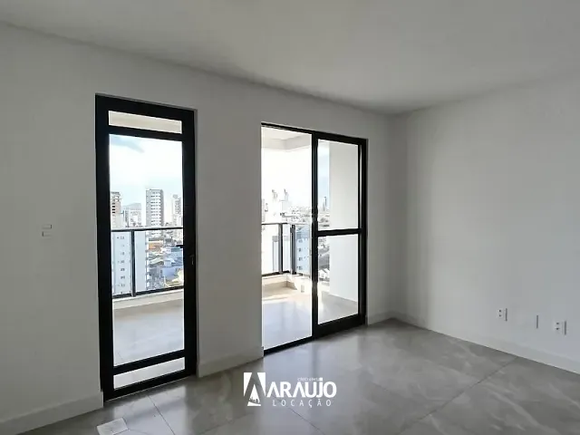 Apartamento 3 quartos e 1 banheiro, para alugar, no bairro Vila Operária em Itajaí