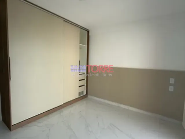 Apartamento 3 quartos e 2 banheiros, para alugar, no bairro Pontal em Ilhéus