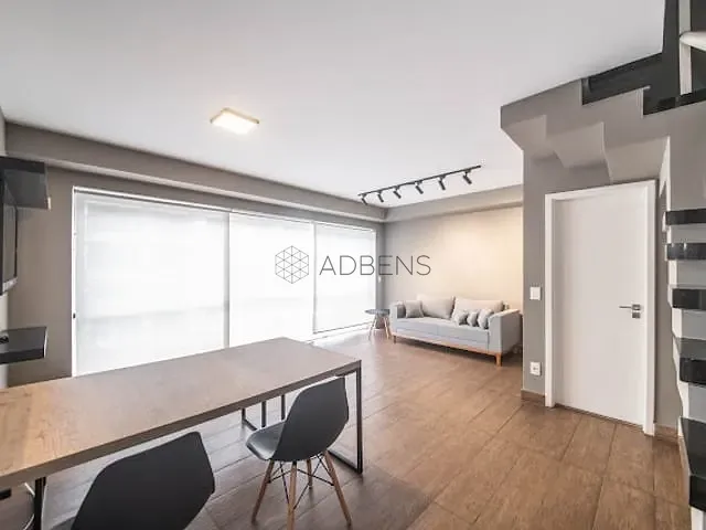Apartamento 1 quarto e 1 banheiro, à venda ou para alugar, no bairro Vila Gertrudes em São Paulo